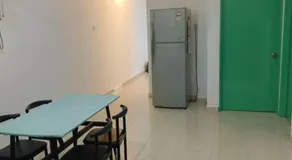 Ees Green Homestay Meru Klang - Image 5