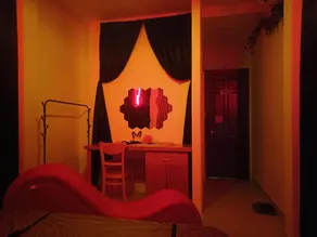Quiet room with cosplay and love chair in Bui Vien - Image 4