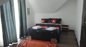 Pensiunea Casa La Cabană Girov - Image 2