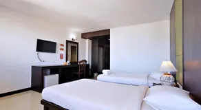Nana Buri Hotel - Image 4