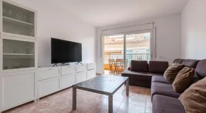Appartement 'Malgrat' avec terrasse privée, Wi-Fi et climatisation - Image 2