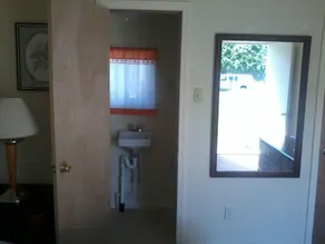 Hiland Terrace Hotel - Image 1