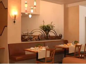 Hotel Corner House by WP Hotels - Image 3