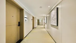 YC Hotel Haikou - Image 3