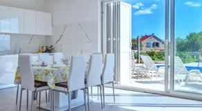 Villa Joanna - hidden oasis with pool, gym & garrage - Image 3