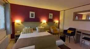 Hôtel Le Relais De Launay Ploubazlanec - Image 2