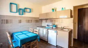 Türkiz Apartman - Image 2