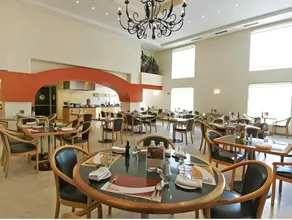 Fiesta Inn Express Naucalpan - Image 2