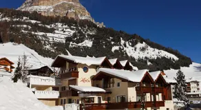 Alpin Apartments Colfosco - Image 2
