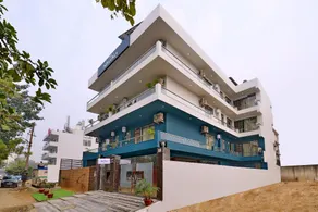 SilverKey Executive Stays 24269 Sohna Sector 38 - Image 3