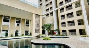 The Grand Palm Retreat with Skyline Suit in GIFT City, 2BHK, Luxurious, Pool, AC, Wifi - Image 3