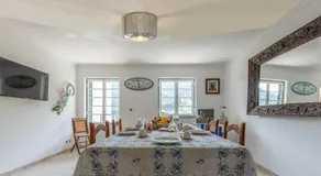 A Casa da Rapariga de Cabelo Azul - Image 2