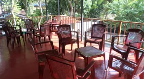 Mayura Rest Inn - Image 3