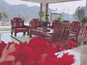 Junlong Holiday Hotel - Image 4
