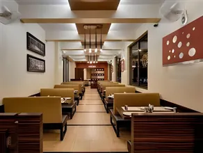 Hotel Krishna International - Image 2