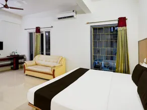 Cosy Castle at Medavakkam Near Jayachandran - Image 2