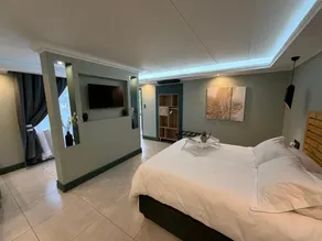 Echo Mountain Inn - Image 2