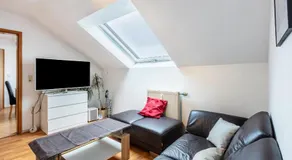 Quiet Relaxing 4 Room Apartment - Image 2