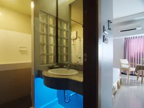 The House - Image 5
