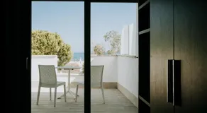 Hotel Holiday - Image 4