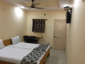 VRP Guest House - Image 2