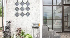 Samar Wulu Guest House Syariah Mitra RedDoorz near Ketapang - Image 3