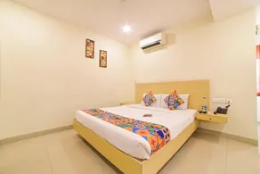 FabHotel Vinflora - Image 3