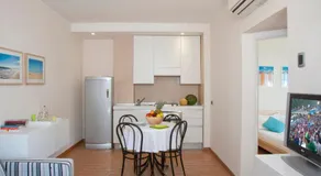 Aris Residence - Image 2