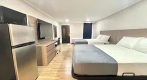 Economy Suites Fairgrounds - Image 2