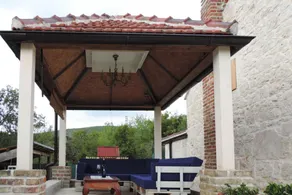 Stone House in Makarska With Pool & Mountain View - Image 5
