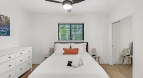 Convenient Quiet Retreat in Prime Location - Image 2