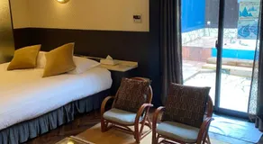 Hotel Takao Asile - Image 5