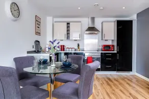 one Bedroom Apartments in City Centre - Image 3
