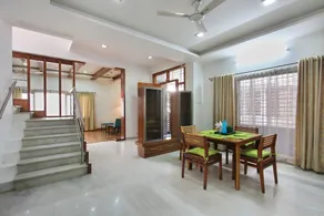 Capital O Red Carpet Residence Near Sri Amruth Chithra Mandira - Image 2