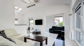 Sunrise apartments close to the beach & by Noclegi Renters - Image 2