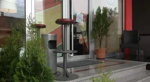 B&B Stadion - Image 4