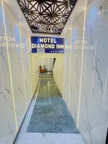 Hotel Diamondin Inn Near New Market - Image 3