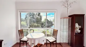 Golf Course Frontage House - Image 2