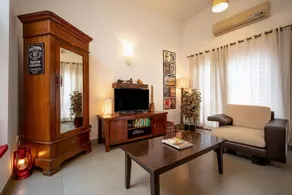 StayVista at Saanu Ki Villa with free Breakfast - Image 5
