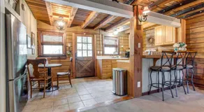 Its a Cabin Life 4 bed 2 bath - Image 4