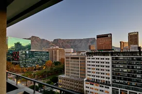 The Capetonian - Halal - Image 5