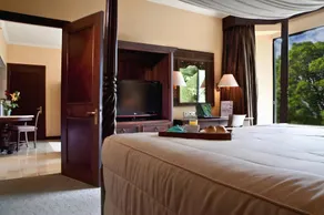 Prime Plaza Hotel Purwakarta - Image 2
