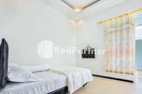 Griya Rahayu Guesthouse Mitra RedDoorz near Jatim Park 2 Batu - Image 2