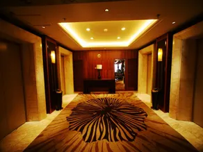 Manhattan Hotel - Image 3