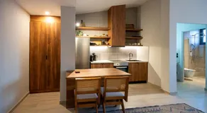 Dwell House 5 - Image 3