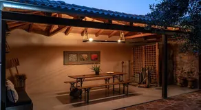 Boutique Stone Cottage - Image 4