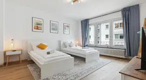 Große 80qm 3 Zimmer Wohnung, nahe Messe & Klinikum, 2x 55" Smart TV, Netflix, Keyless - Image 5
