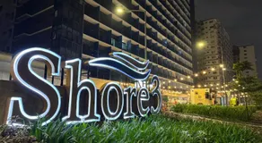 Minimalist Chic Condo near MOA-Shore3 Tower2 - Image 5