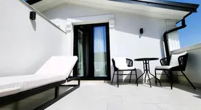 Old Town Villa - Image 2