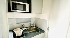 ENGHIEN-LES-BAINS: studio au cœur du centre ville. - Image 3